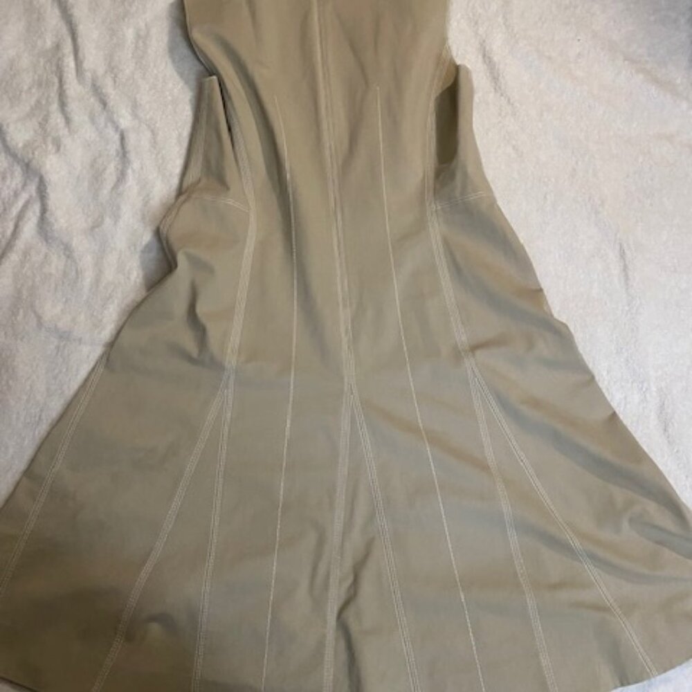 Lafayette Women's Size 12 Sleeveless A-line Beige V-Neck Dress - Picture 4 of 4